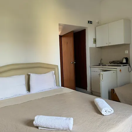 Zac & Georgio Hotel de apartamente Gazi